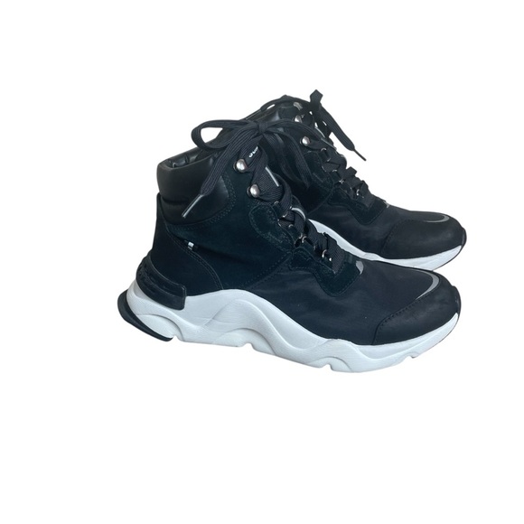 SOREL Kinetic RNEGD Conquest Waterproof Sneakers Boots in Black $160 Sz 9 - Picture 3 of 12